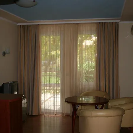 House Iztok